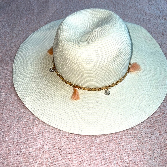 Online Boutique Accessories - ONLINE BOUTIQUE BOHO STYLE HAT